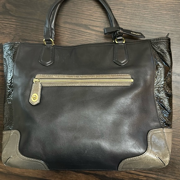 Coach poppy - Picture 3 of 17